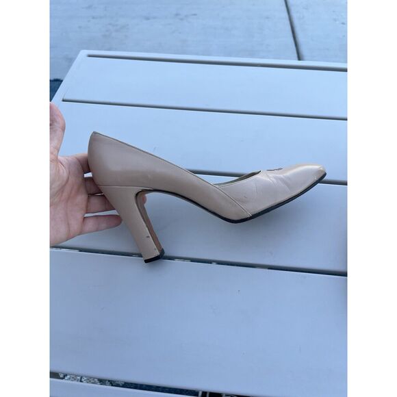 Vintage Givenchy Monogram Heels - Size 6 AA - Nude - Picture 5 of 9